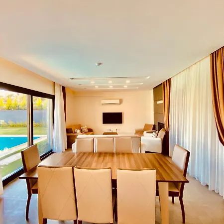 Oasis Villalari 4 Kusadası