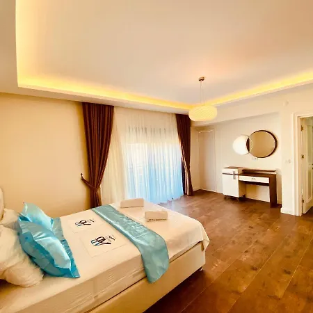 فيلة Oasis Villalari 4