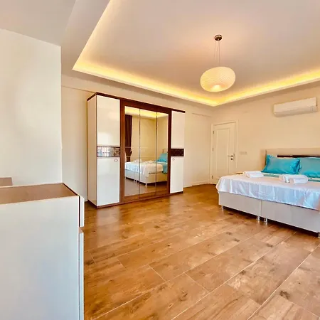 Oasis Villalari 4 *